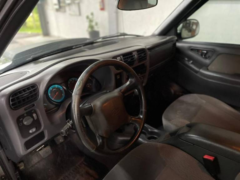 CHEVROLET - S10 - 2011/2011 - Verde - R$ 84.900,00