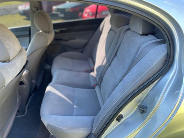 HONDA - CIVIC - 2008/2008 - Prata - R$ 48.900,00