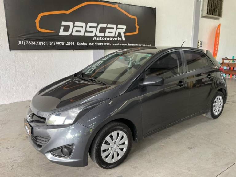 HYUNDAI - HB20 - 2012/2013 - Cinza - R$ 43.900,00