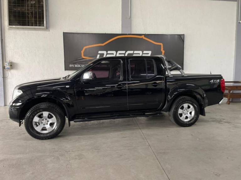 NISSAN - FRONTIER - 2007/2008 - Preta - R$ 77.900,00