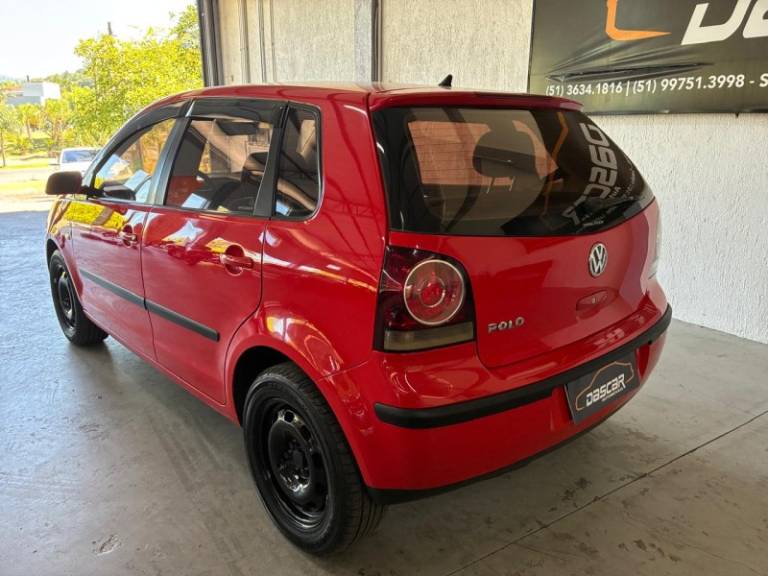 VOLKSWAGEN - POLO - 2006/2007 - Vermelha - R$ 37.900,00