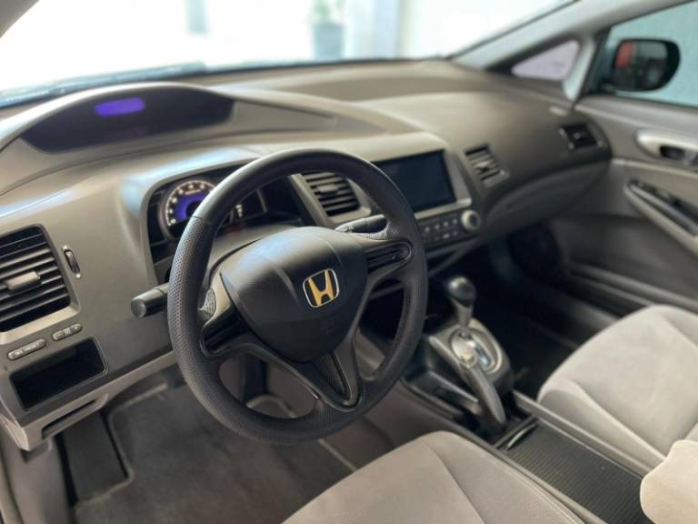 HONDA - CIVIC - 2008/2008 - Prata - R$ 49.900,00