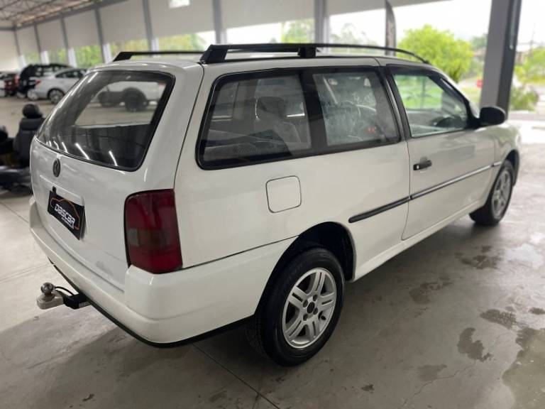 VOLKSWAGEN - PARATI - 1997/1998 - Branca - R$ 17.900,00