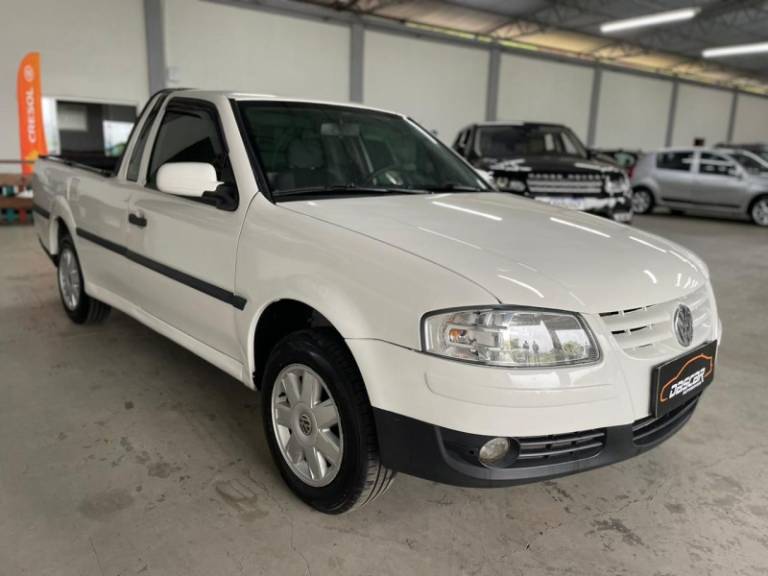 VOLKSWAGEN - SAVEIRO - 2009/2009 - Branca - R$ 33.900,00