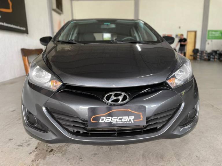 HYUNDAI - HB20 - 2012/2013 - Cinza - R$ 43.900,00