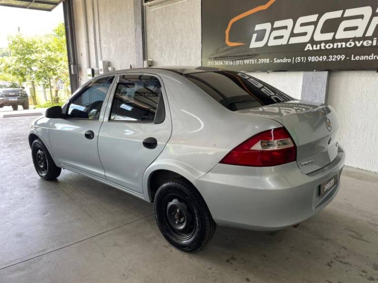 CHEVROLET - PRISMA - 2009/2010 - Prata - R$ 28.900,00