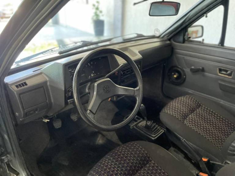 VOLKSWAGEN - SAVEIRO - 1993/1994 - Verde - R$ 26.900,00