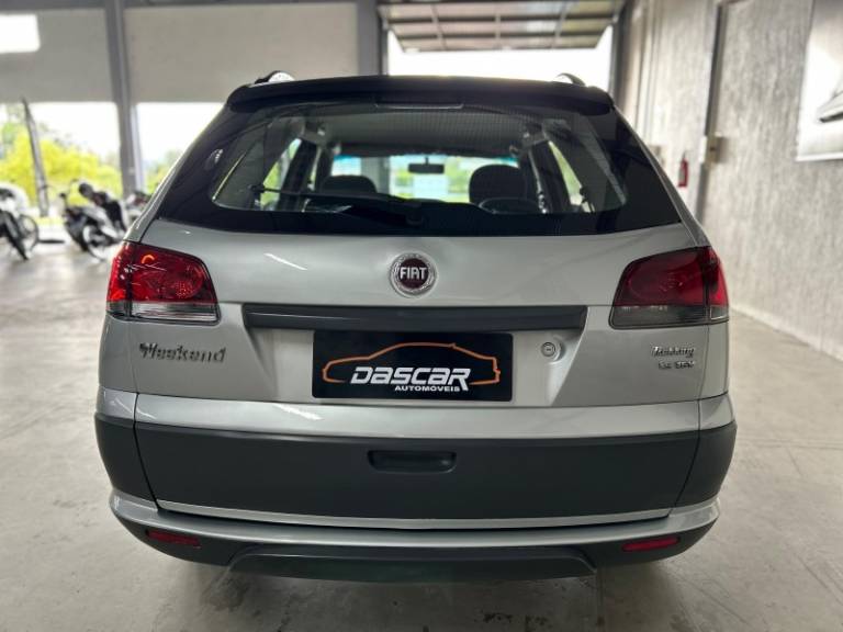 FIAT - PALIO - 2016/2016 - Prata - R$ 42.900,00