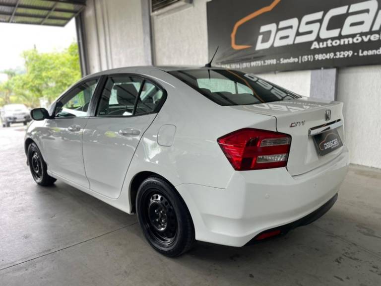 HONDA - CITY - 2012/2013 - Branca - R$ 51.900,00