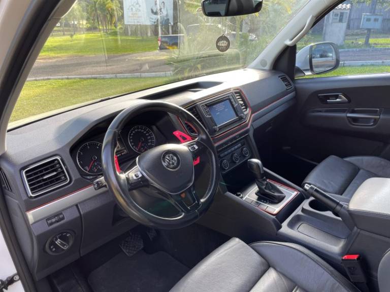 VOLKSWAGEN - AMAROK - 2019/2020 - Branca - R$ 144.900,00