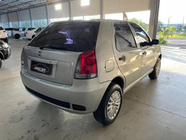 FIAT - PALIO - 2009/2010 - Prata - R$ 24.900,00