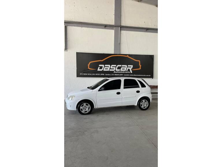 CHEVROLET - CORSA - 2011/2011 - Branca - R$ 32.900,00