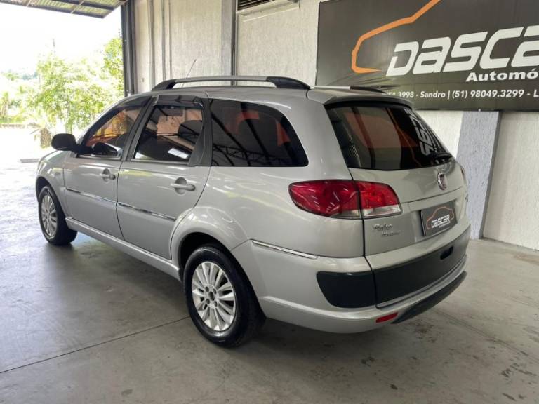 FIAT - PALIO - 2012/2013 - Prata - R$ 42.900,00