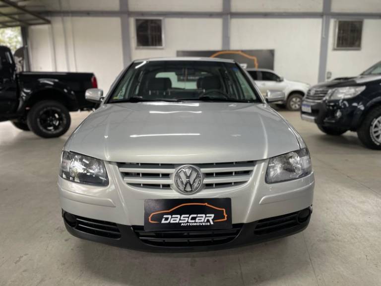 VOLKSWAGEN - GOL - 2007/2008 - Prata - R$ 25.900,00