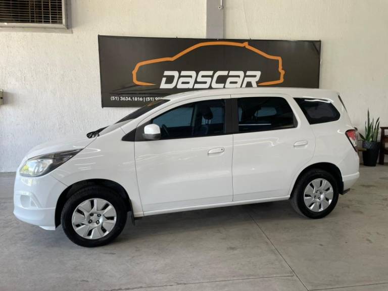 CHEVROLET - SPIN - 2016/2016 - Branca - R$ 44.900,00