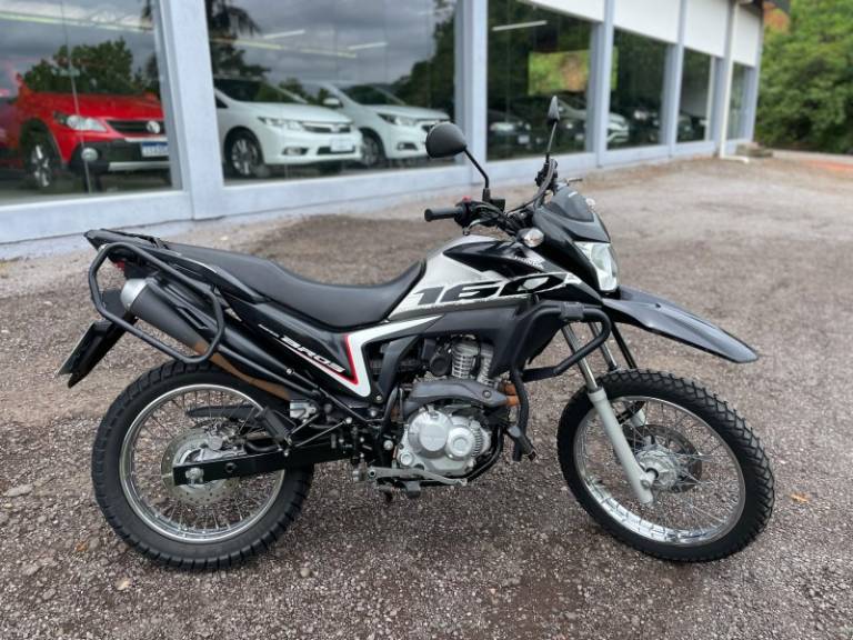 HONDA - NXR 160 - 2020/2020 - Preta - R$ 16.500,00