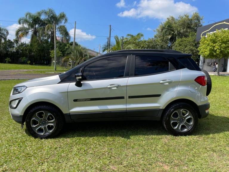 FORD - ECOSPORT - 2019/2020 - Prata - R$ 78.900,00