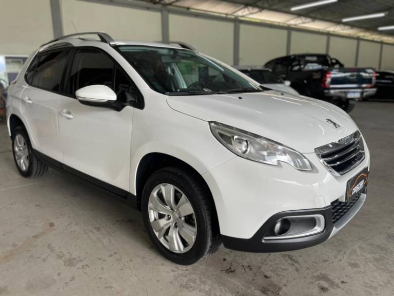 PEUGEOT - 2008 - 2017/2017 - Branca - R$ 55.900,00