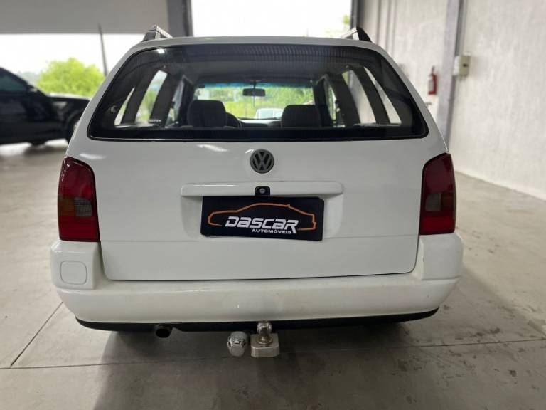 VOLKSWAGEN - PARATI - 1997/1998 - Branca - R$ 17.900,00