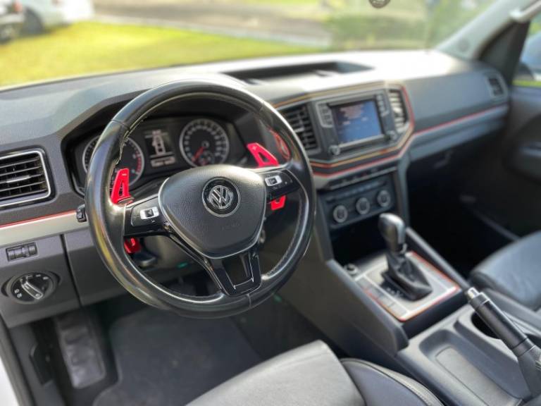 VOLKSWAGEN - AMAROK - 2019/2020 - Branca - R$ 144.900,00