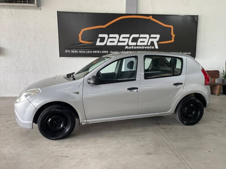 RENAULT - SANDERO - 2009/2010 - Prata - R$ 28.900,00
