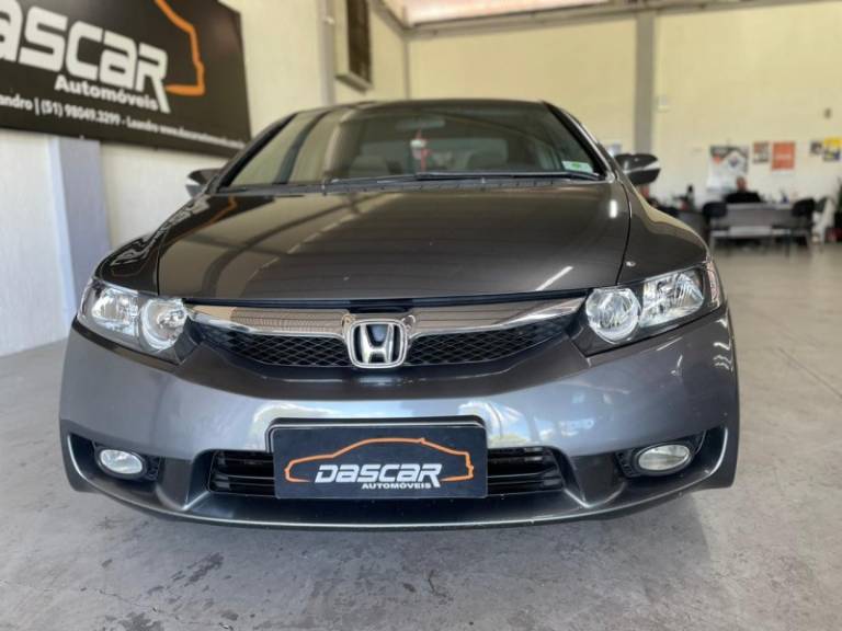 HONDA - CIVIC - 2010/2011 - Cinza - R$ 56.900,00